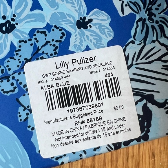 Lilly Pulitzer Necklace & Earring Gift Set - Picture 5 of 5